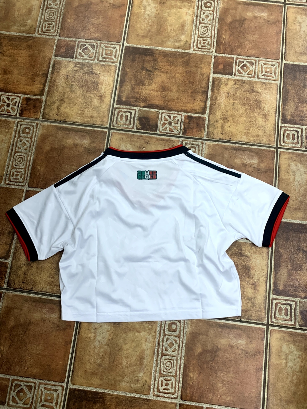 adidas Originals Mexico 2026 World Cup Women's Cropped Jersey Size M - Picture 3 of 5